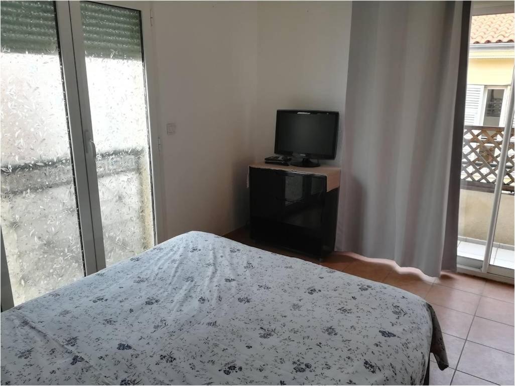 Villa Azzurra Menton Apt Luxe, Front Mer, 4Th Floor Of 5, Wifi, Tvsat, Climate Exterior photo